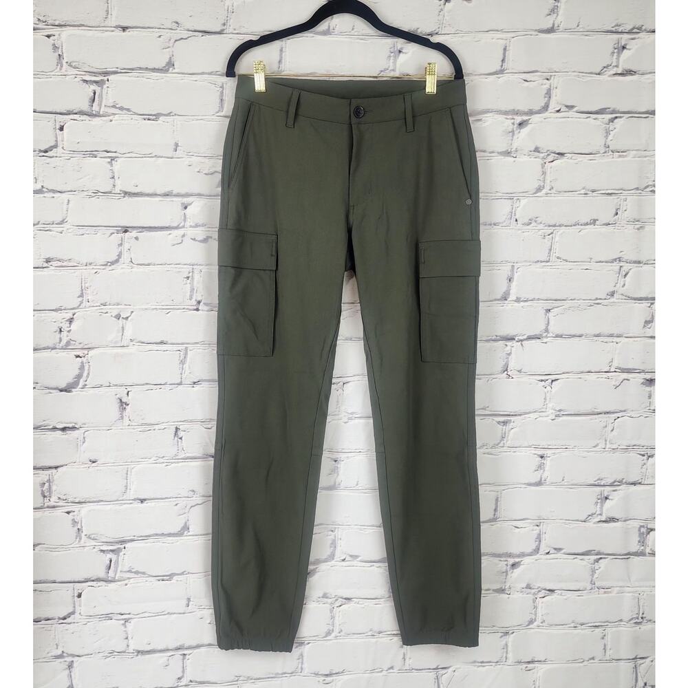 Vuori Pants v451 Meta Cargo Mens 28 Chino office gorpcore athleisure outdoor